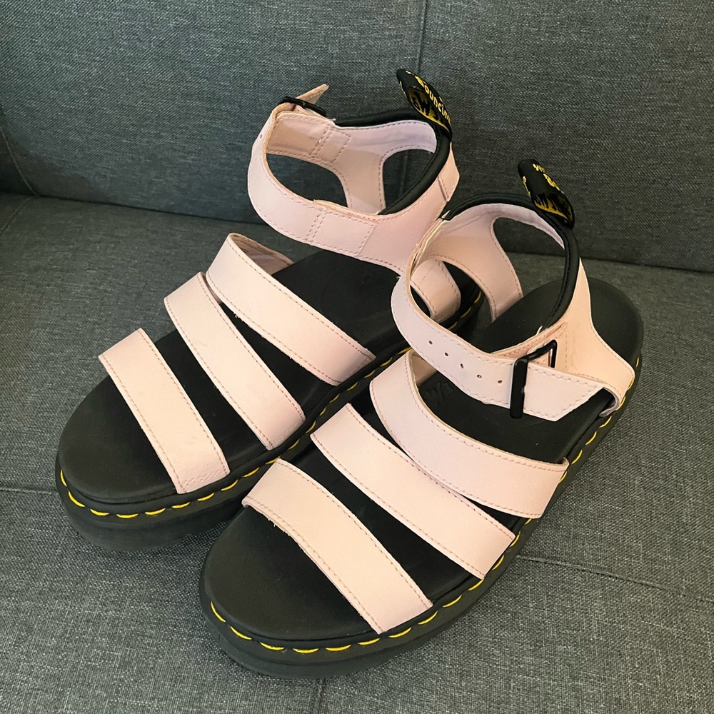 Dr Marten Light Pink Strap Sandals 🌸